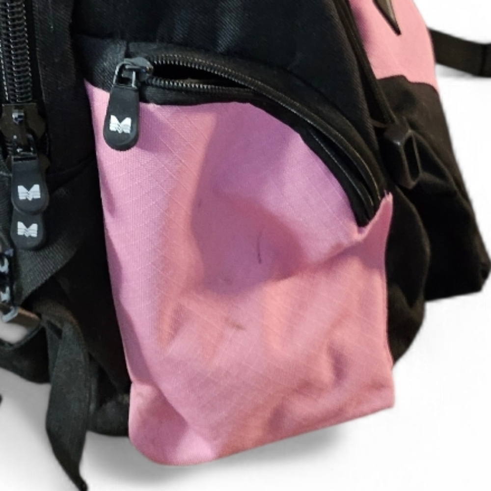 Y2K Manhattan Pink/Black Large Backpack - Picture 9 of 16